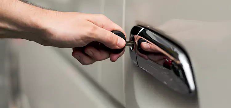 Why Choose Our Auto Locksmith Team in Lauderdale Lakes, FL?