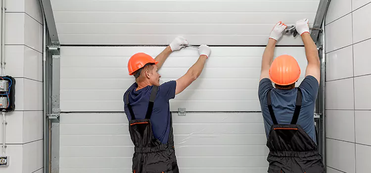 Choose Us for Your Garage Door Needs in Lauderdale Lakes