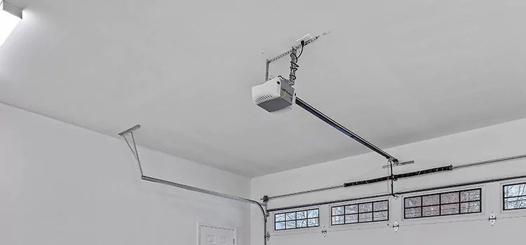 Experienced Garage Door Installers Lauderdale Lakes